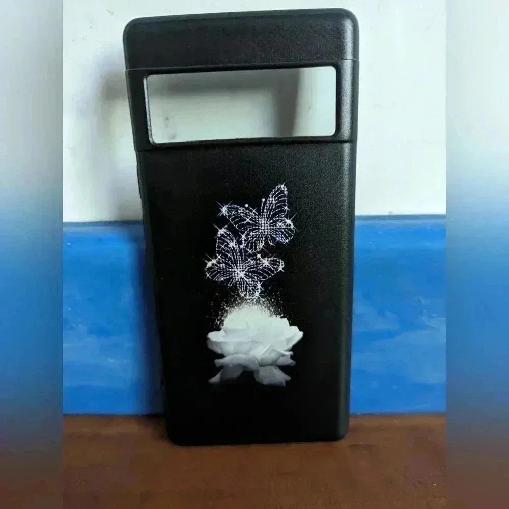 Google Pixel 6 Pro  Case-White Rose (New)